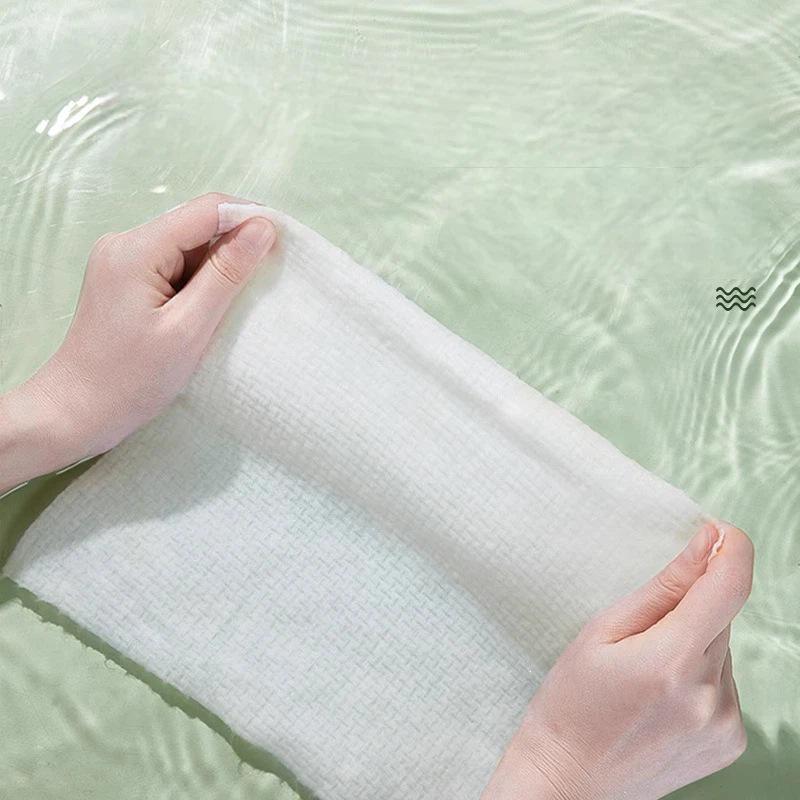 Gout Er Mu Roll Cotton Facial Wipes: Large, Thick, Soft, Disposable Cloth for Wet or Dry Face Cleansing.
