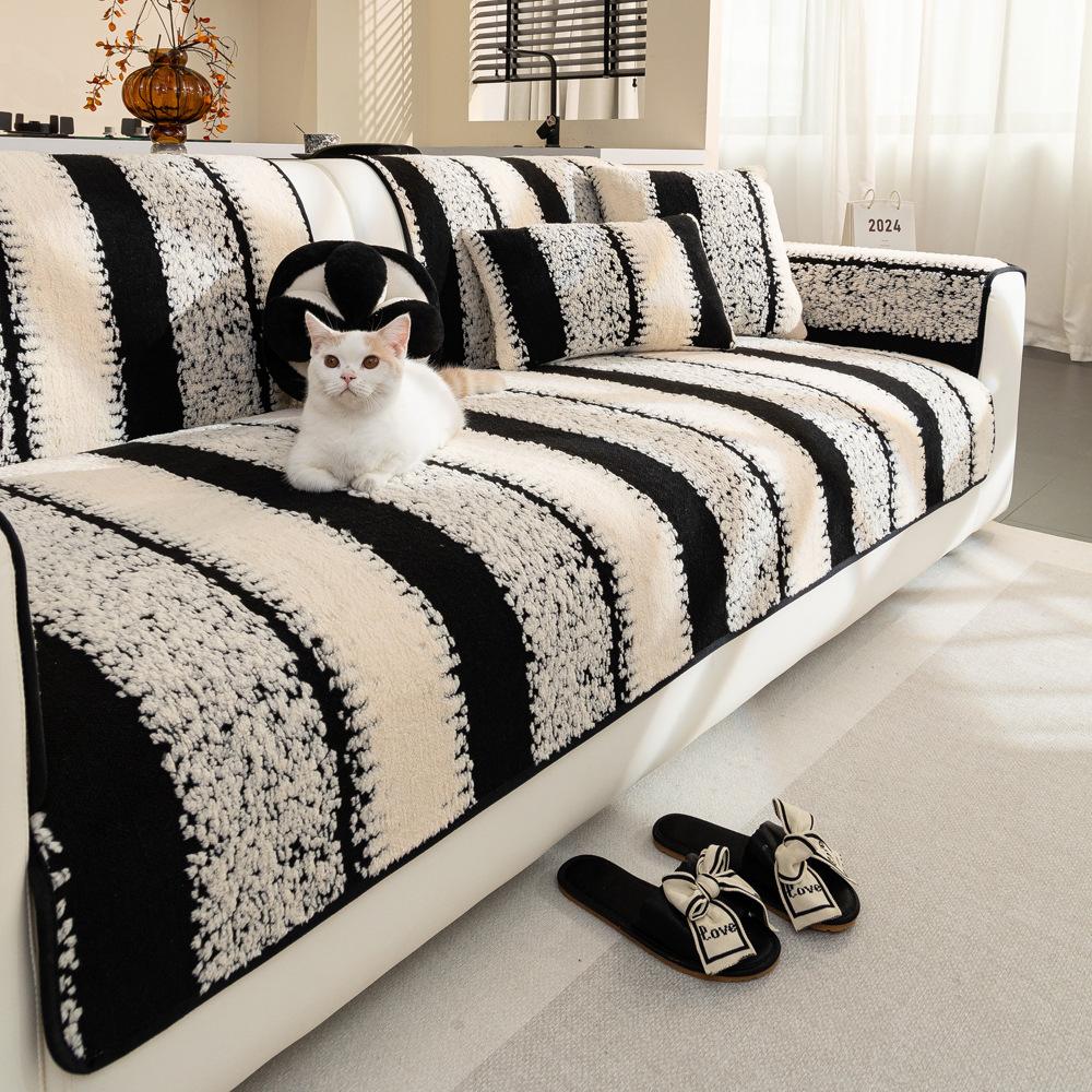 

Шу Хлопковый Ворс Утолщенная Плюшевая Подушка для Дивана Осень Зима Новая Нескользящая Прямой Ряд Подушка для Сиденья Кожаный Чехол для Дивана 70*70cm чёрный