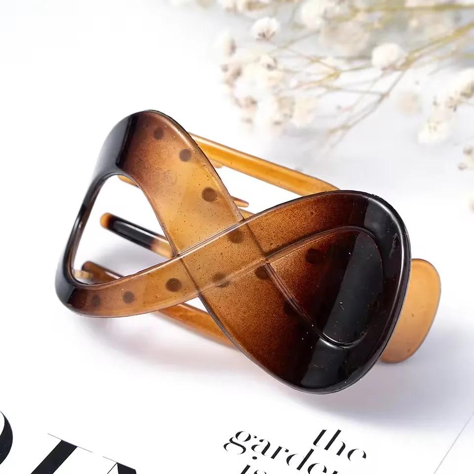 Women Large Hair Clamp Hair Clip Seamless Plastic Duckbill Claw for Women Girls Simple Hairpins Styling Tools Hair Accessories