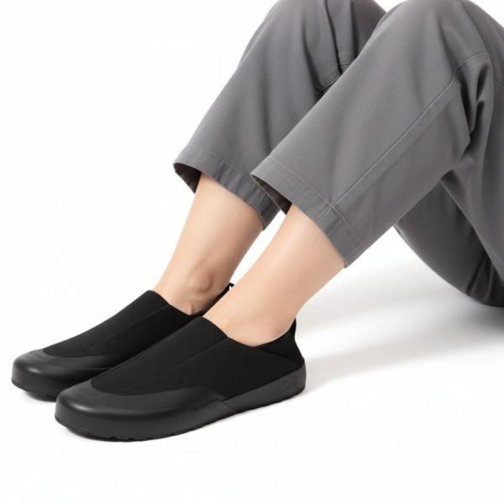 

Arc Teryx 25fw Kragg M afpfM10110bcb 796652 BLACK / BLACK/UK 9 (275㎜)