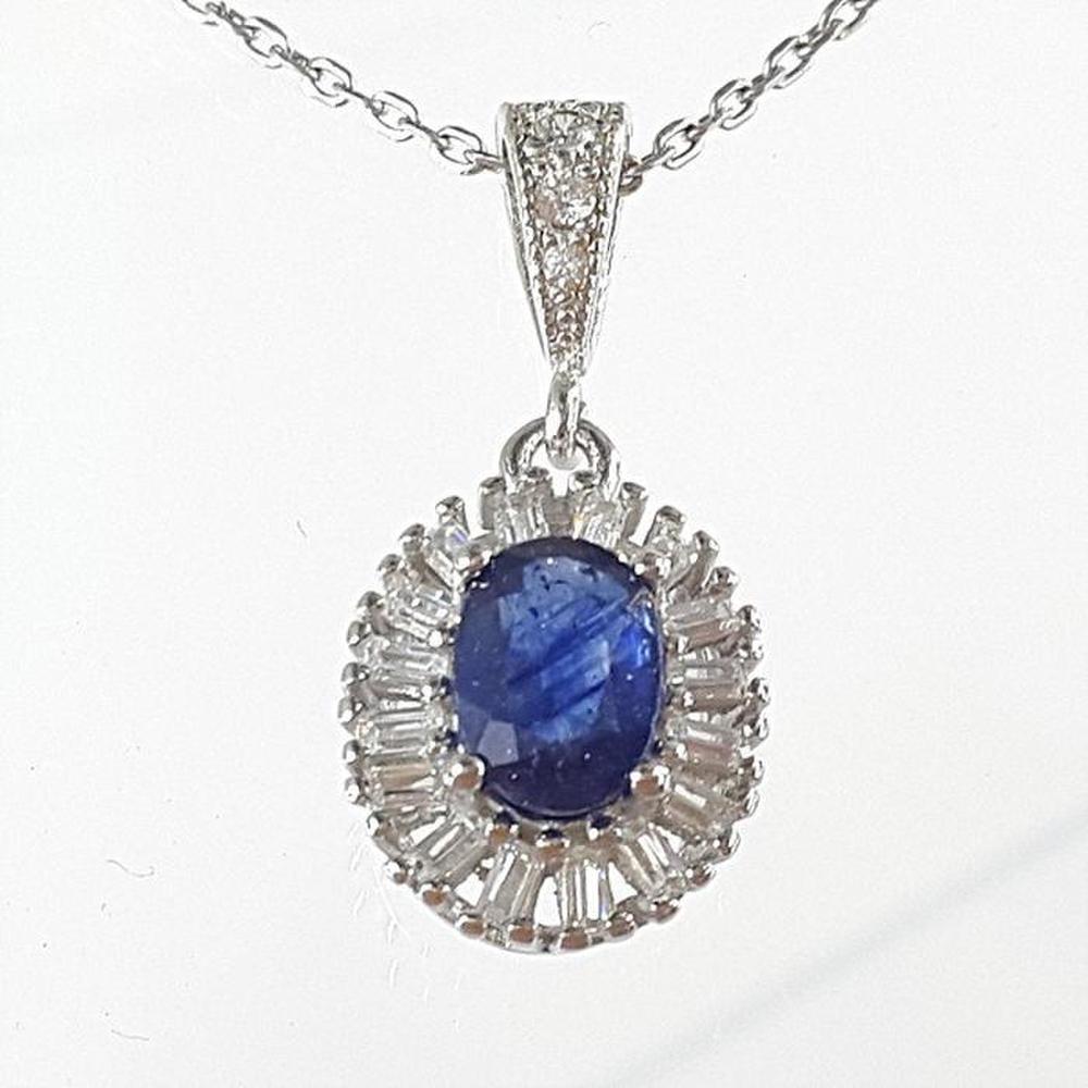 

[Bluek] Grade A Sapphire Raw Stone Necklace 04 Birthstone (S16754435)