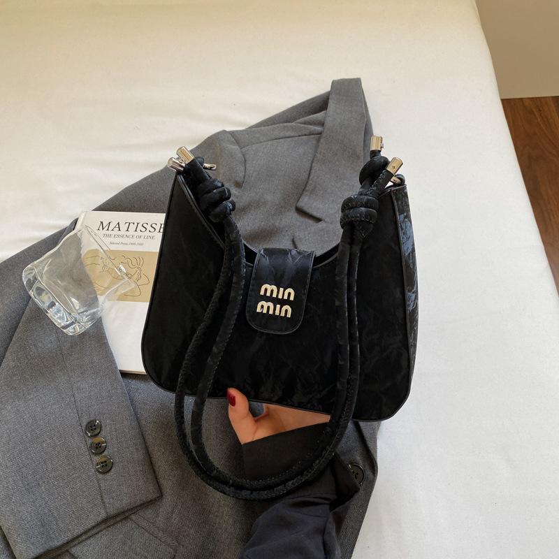 Underarm Bag Women's New Fashion High-end Sense Versatile Popular Shoulder Crossbody Bucket Bag