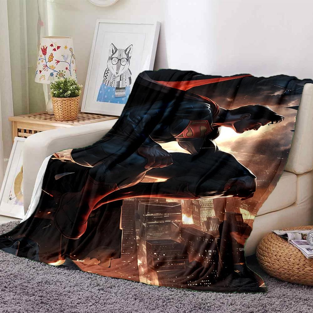 

1pc Superman Cityscape Flannel Blanket Soft Warm Throw for Home, Office, Travel, All-Season Cozy Bedding GiftL1227 80cmx120cm(31inx47in)