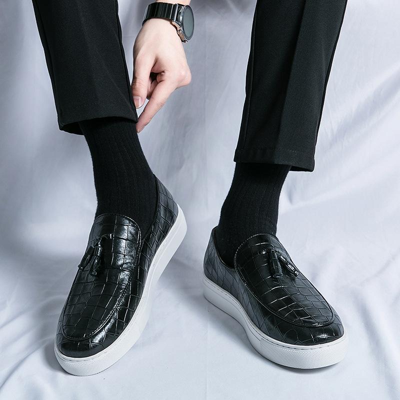 Spring New Trend Large Size Board Shoes Men's Foot Leather Shoes Men's Business Casual Board Shoes Korean Version of Trend Men's Shoes