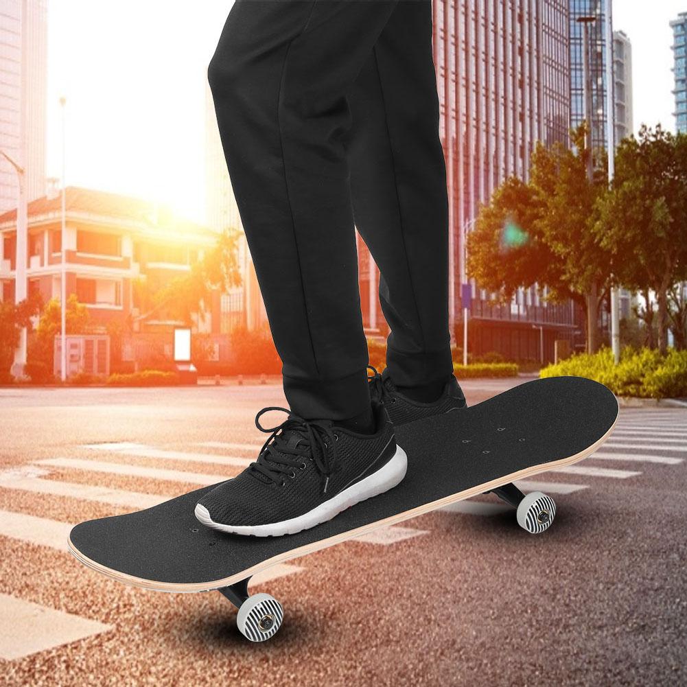 Double 7 Layer Maple Wood Four Wheel Beginner Board Skateboard for Outdoor Entertainment(A)