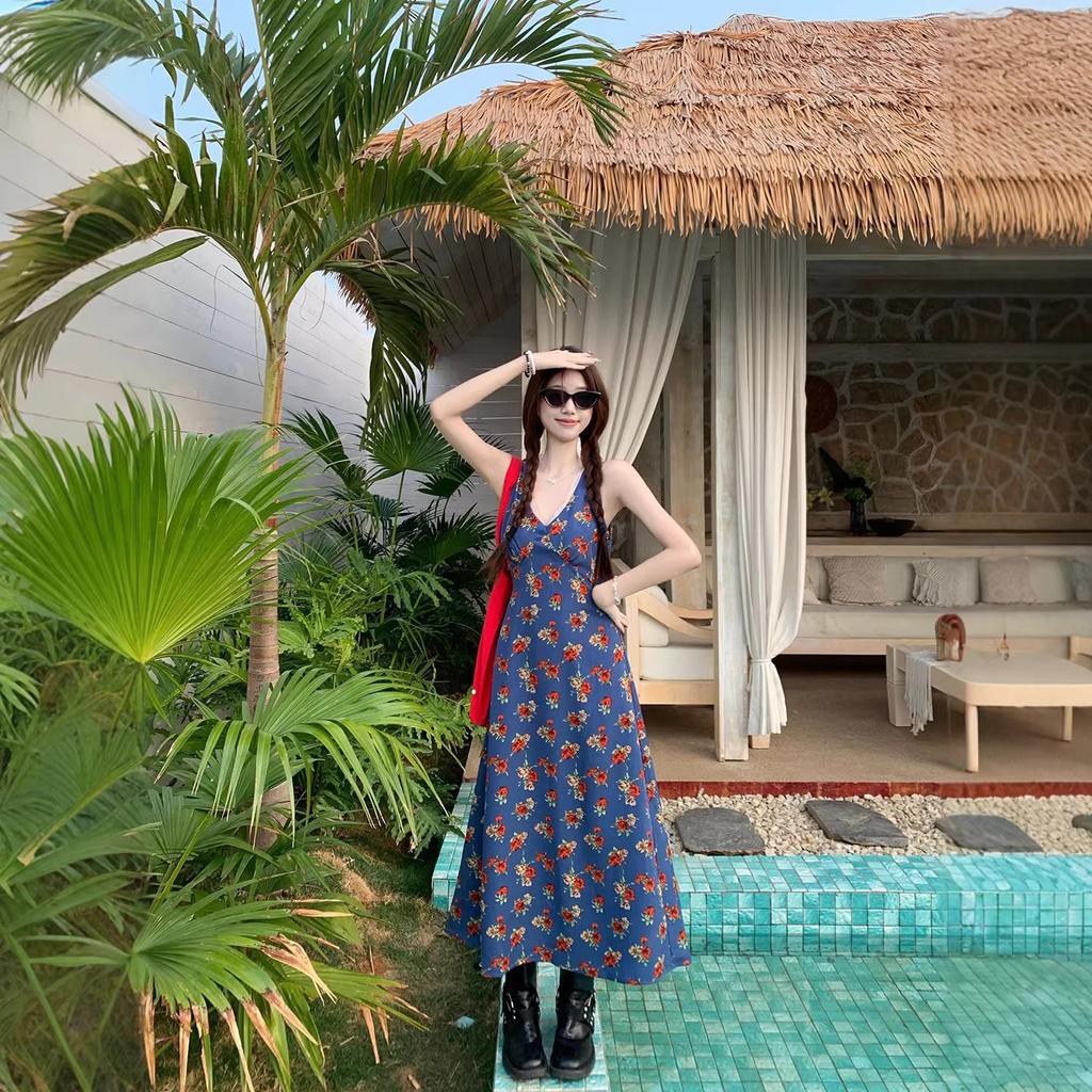 Seaside Sexy Vacation Style V-neck Floral Dress Women's Summer New Waist Thin Suspender Dress