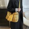 Modern And Chic Womens Single Shoulder Bag With Ample Room For Daily Essentials In Colors Classic