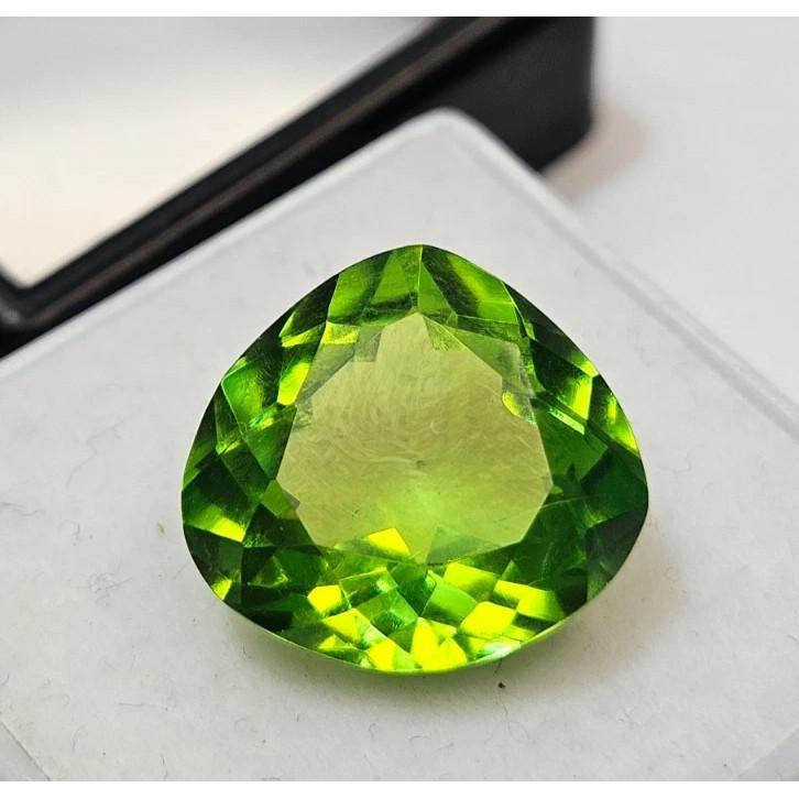 Peridot Green Natural 10+ Ct Pear Cut Fabulous Certified Loose Gemstone