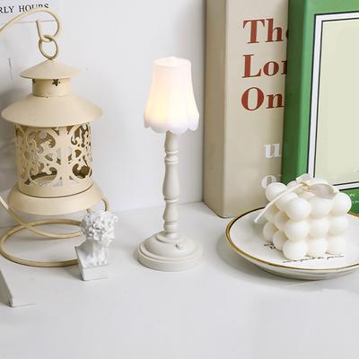 Mini European Retro Table Lamp Eye Protection Led Night Lights 120~140lm Christmas Desktop Lamp Decoration For Home Bedside