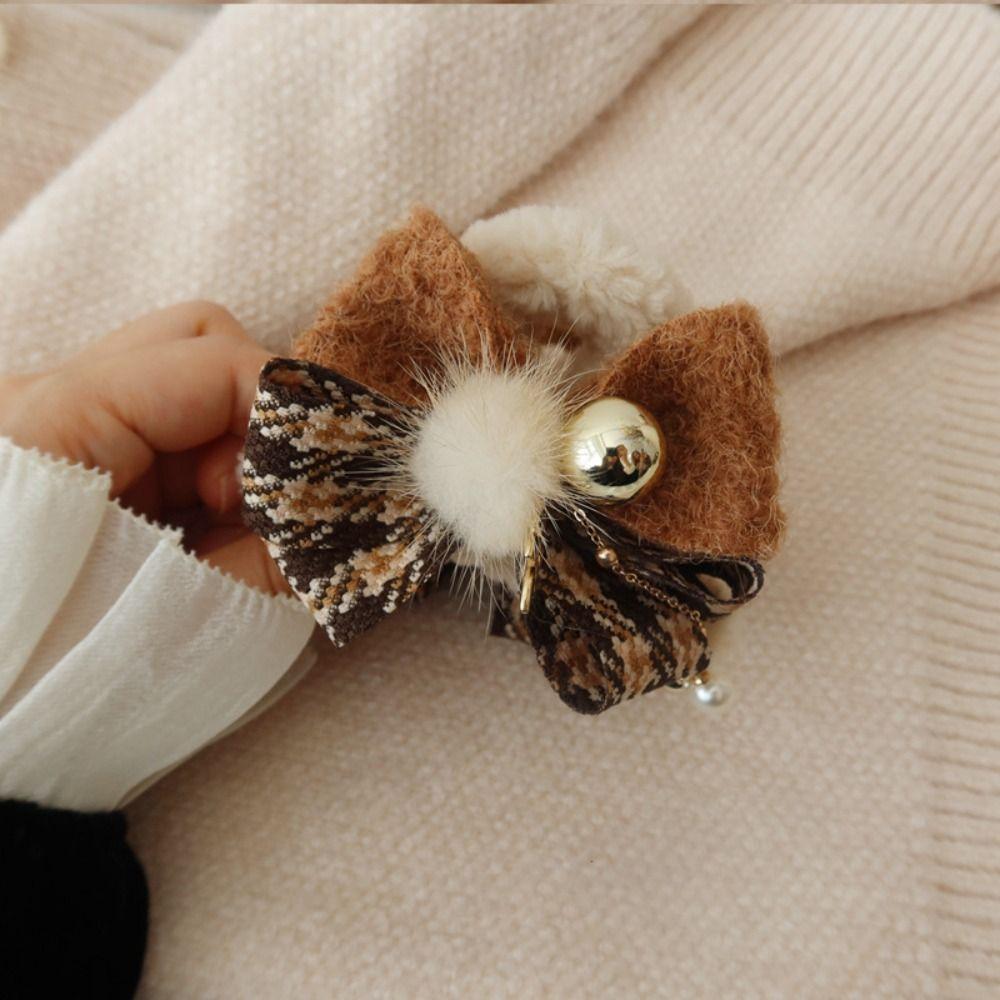 Bow Christmas Hair Claw Ball Christmas Shark Clip Cute Winter Plush Claw Clip  Girl