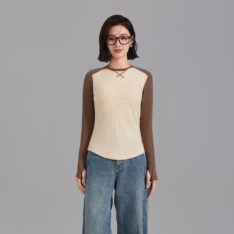 

Женская футболка реглан с длинными рукавами, контрастного цвета, облегающего кроя и нагрудными накладками 2024 года для весны, лета и осени. M абрикосовый