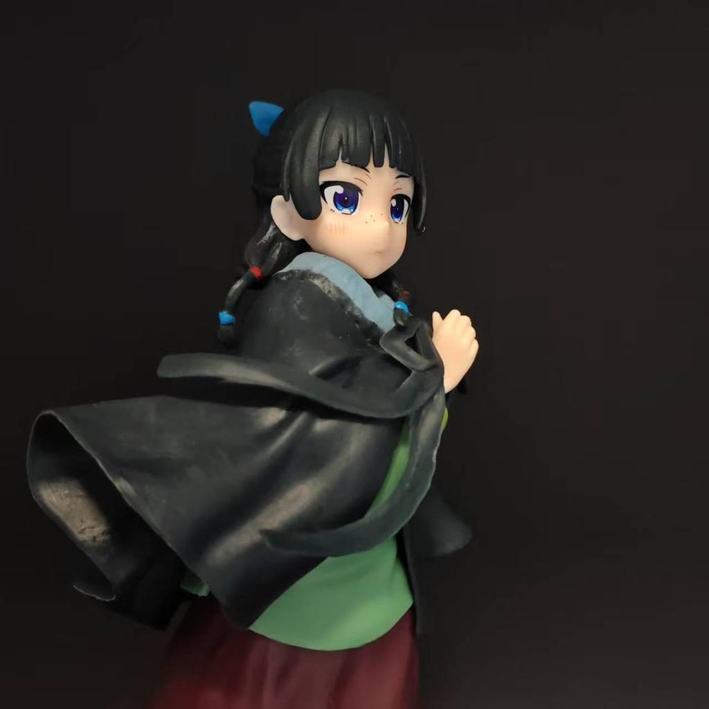 The Apothecary Diaries: Girl with Cloak and Cat Anime Figure Ornament