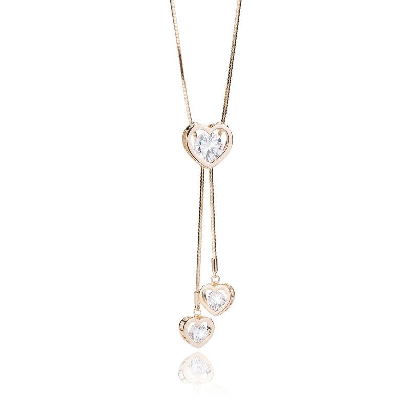 Temperament Love Sweater Chain Fashionable Long Peach Heart Necklace Autumn And Winter Versatile Pendant