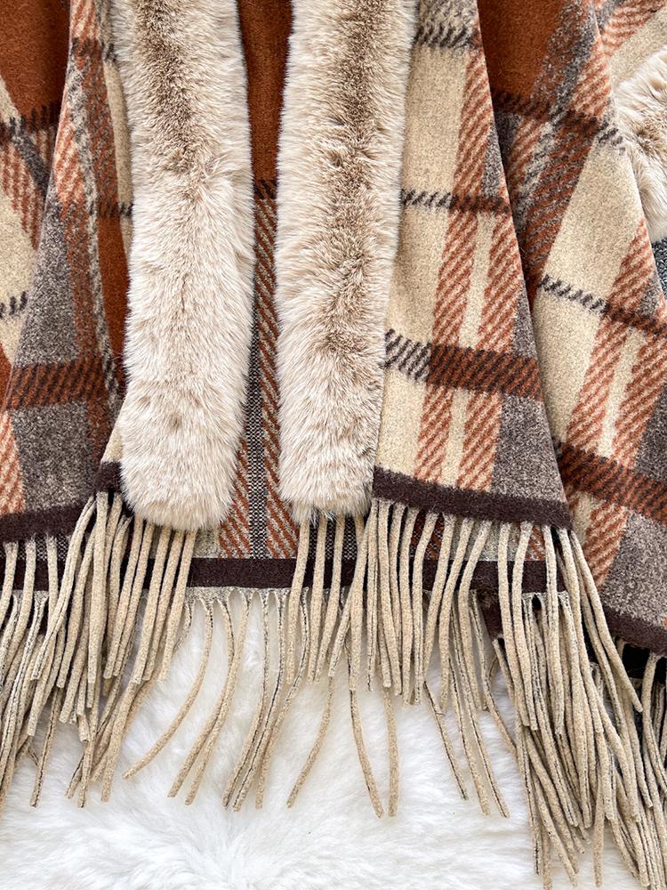Autumn Winter Vintage Outerwear with Fur Collar Knitted Cardigan Tops for Women Loose Elegant Plaid Shawl Cloak Coat L66
