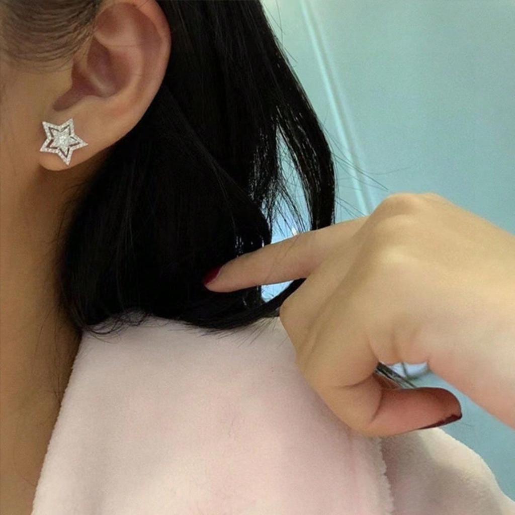 1 Pair of Sparkling Star Earrings - Sparkling Synthetic Zircon Inlay, Suitable for Daily Wear and Holiday Gift Giving