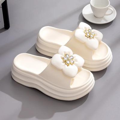Fashion Women's Platform Slippers Cute Flower Design Slippers Light Soft Sole EVA Slipper Comfortable Beach Slippers Women's Flip Flops