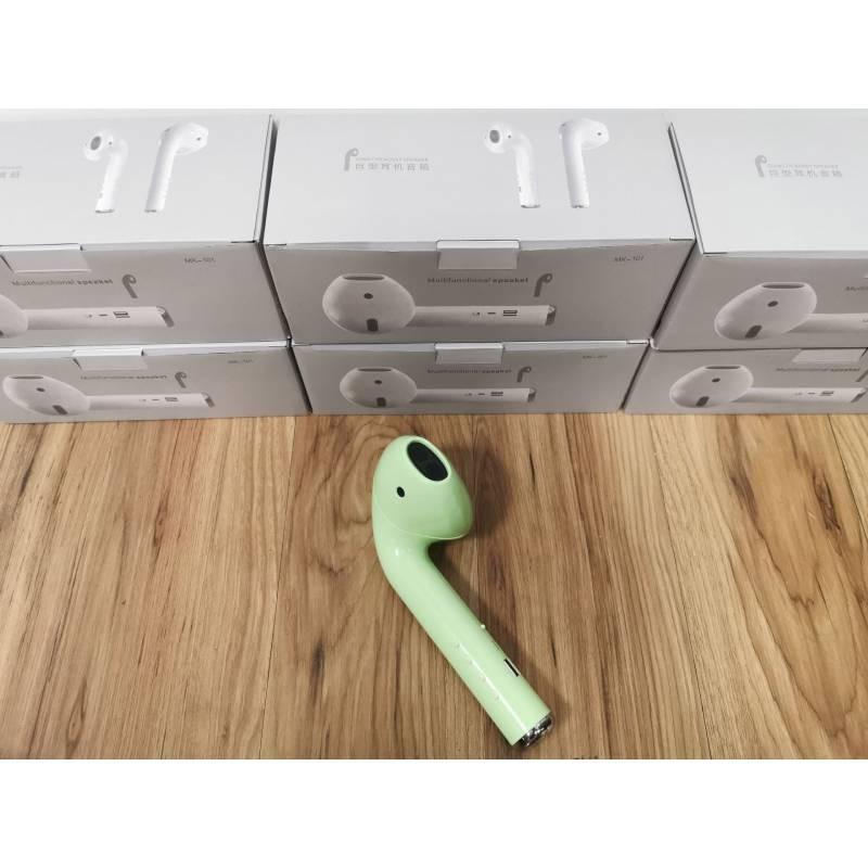 Compact Bluetooth Speaker With Stylish Design And 75db Signal To Noise Ratio For Enhanced Listening