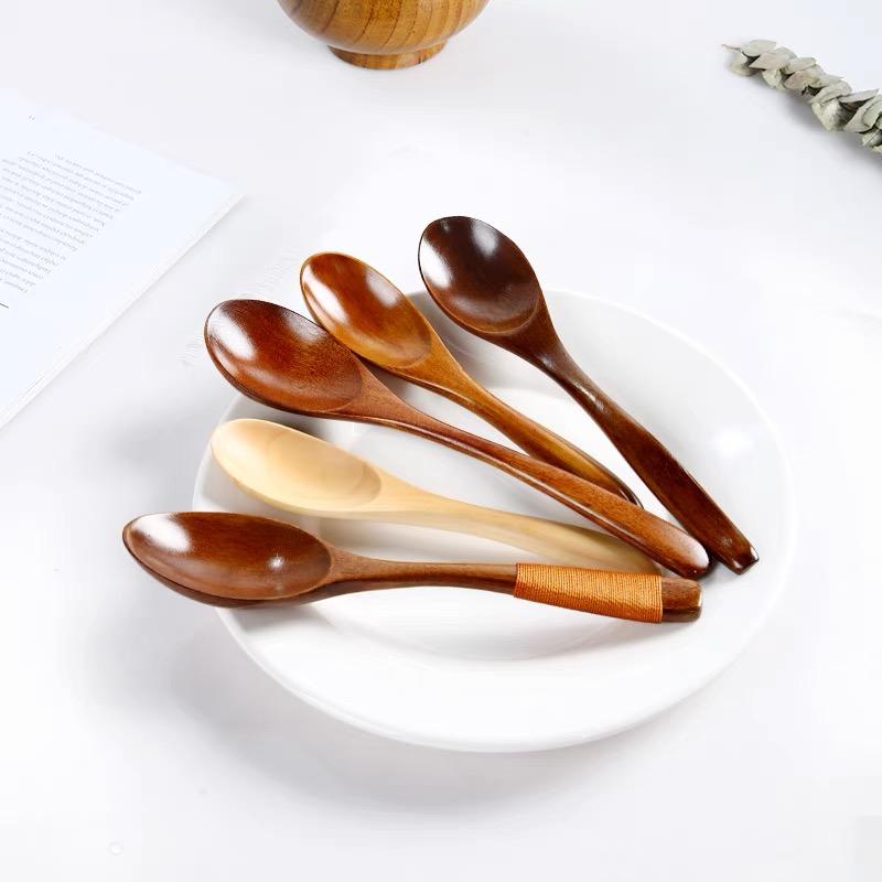 Shaped Solid Wood Fork Wooden Spoon Japanese Long Handle Fruit Fork Dessert Fork Cake Wooden Spoon Fork Cutlery Natural Logs