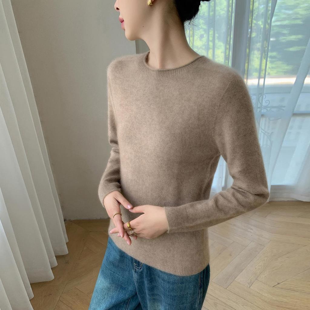 Women's Solid Color Cashmere Sweater - Rolled Hem, Round Neck, Long Sleeve, Loose Fit.