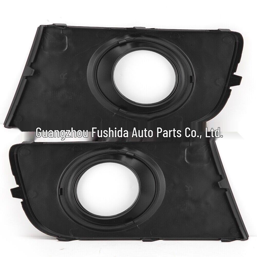 Volkswagen Amarok Fog Light Bezel (2010-2016)