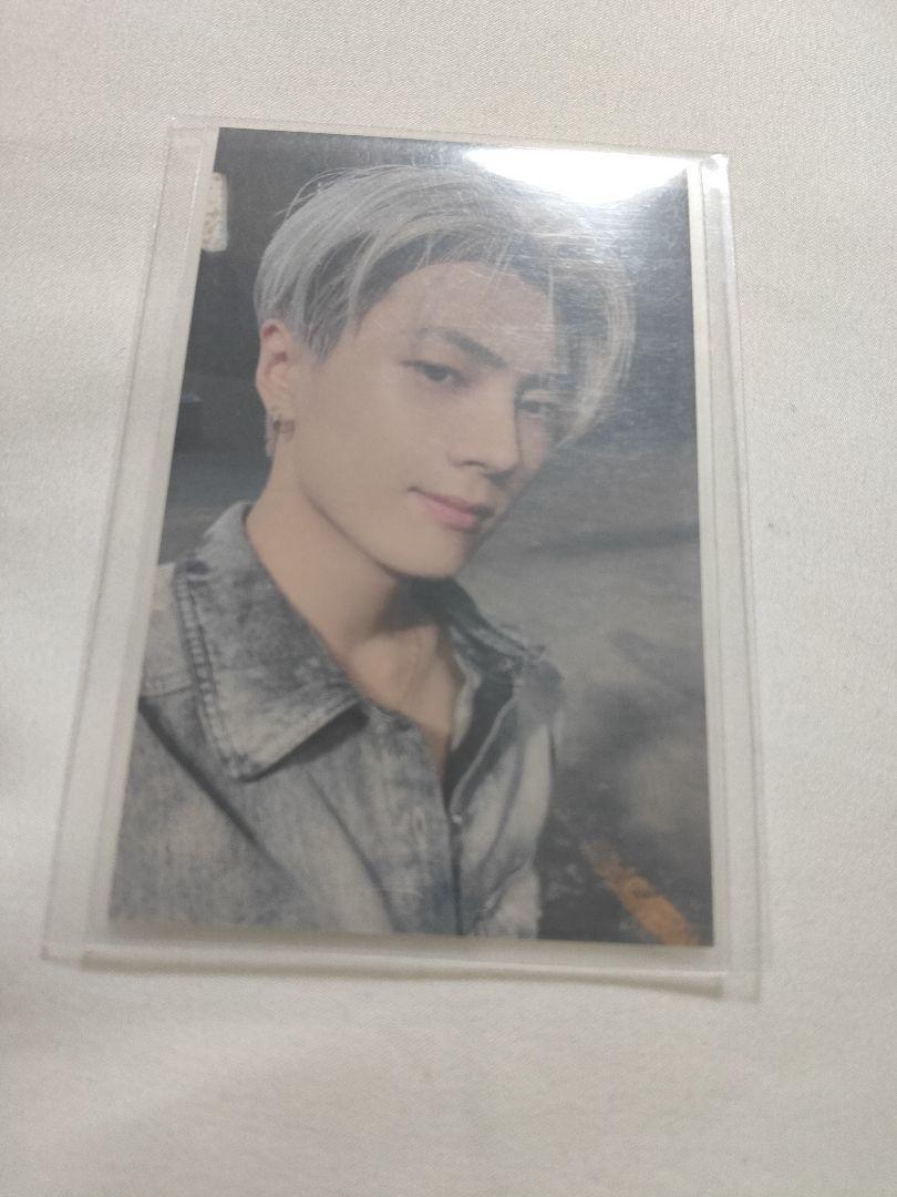 

[USED] ENHYPEN Lakidro Universal Jay orange blood