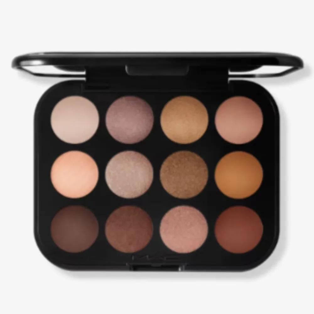 

MAC Connect Eyeshadow Palette 12-Color Unfiltered Nudes