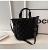 Cloth Bag Women's Large-capacity Autumn and Winter Rhombus Shoulder Messenger Bag, High-end Commuter Tote Bag