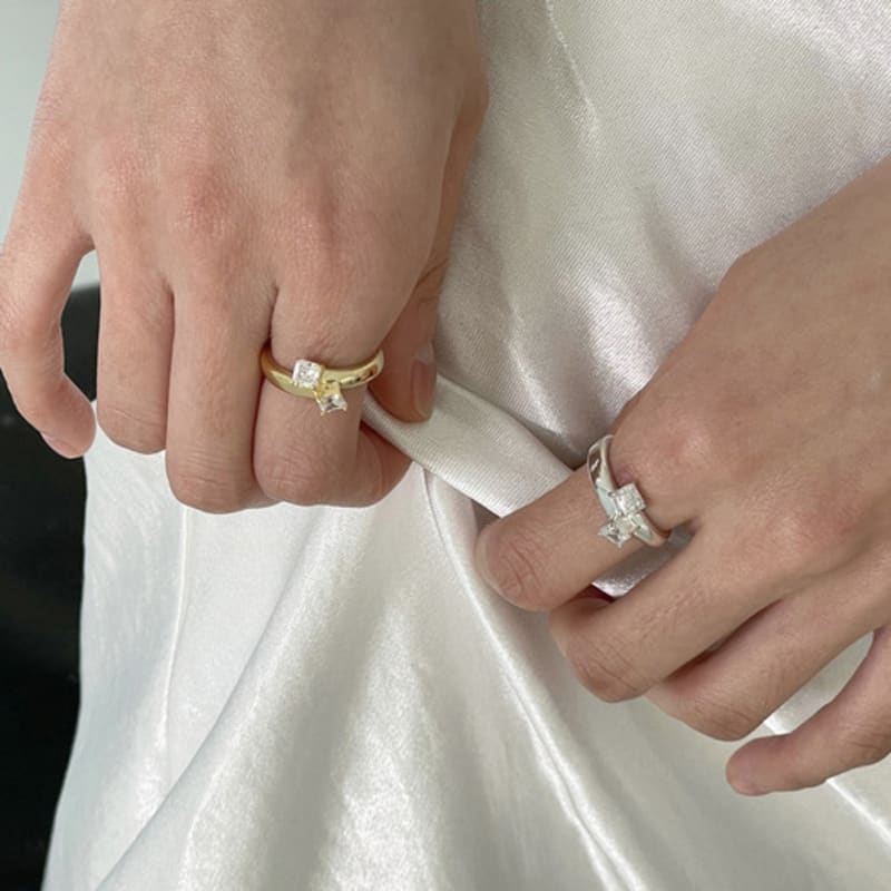 

VINOOM twin tail ring silver 925