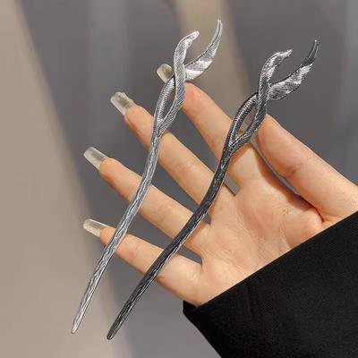 Vintage Chinese Style Fishtail Hair Sticks for Women Simple Metal Flower Ponytail Hairpin Hair Stick Headdress Hair Accessories