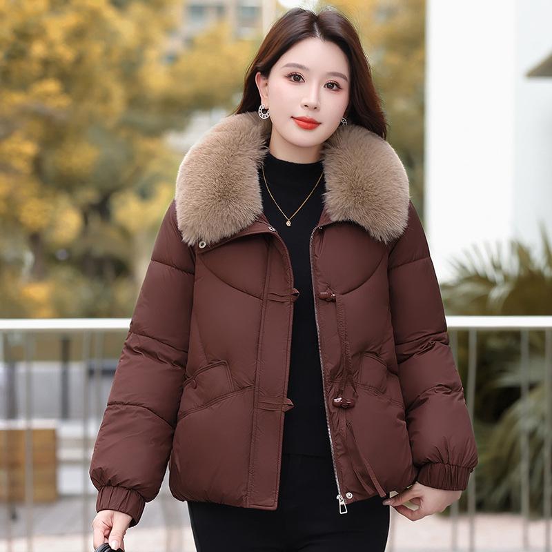 Neue große Pelzkragen Daunen Baumwolljacke für Damen Winter kurz verdickt Baumwolljacke Designgefühl kleine Baumwolljacke