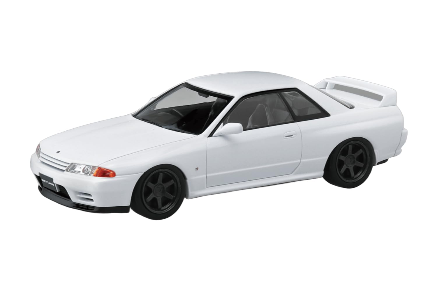 

Aoshima Bunka Kyozai Rakupura Snap Kit Nissan R32 Skyline Custom Wheels Scale Plastic Model Kit Co., Ltd. (AOSHIMA) No. 14CU-CW GT-R (Crystal White) белый