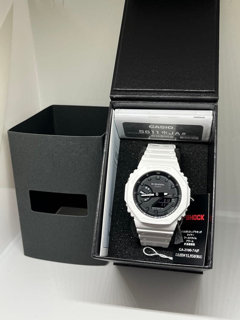 CASIO G-SHOCK 5611-9JA Белый