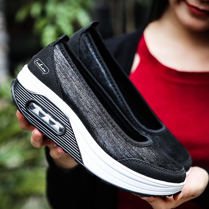 Fashion Womens Thick Soled Sandals 2025 New Comfortable Silver Loafers Tenis Feminino Casual Outdoor Plus Size Mom Wearing Casual Shoes