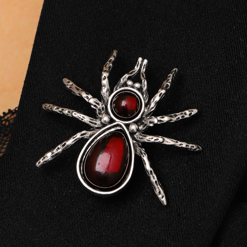 Vintage Black Inlaid Spider Shape Brooch Personality Suit Lapel Pin Fashion Animal Decorative Accessory for Men Women Halloween Daily Outfits