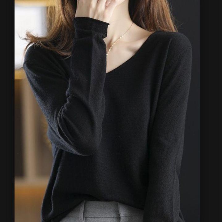 Spring and Autumn Women's Knitted Sweater Long Sleeve V-neck Sweater Interior Bottom Loose