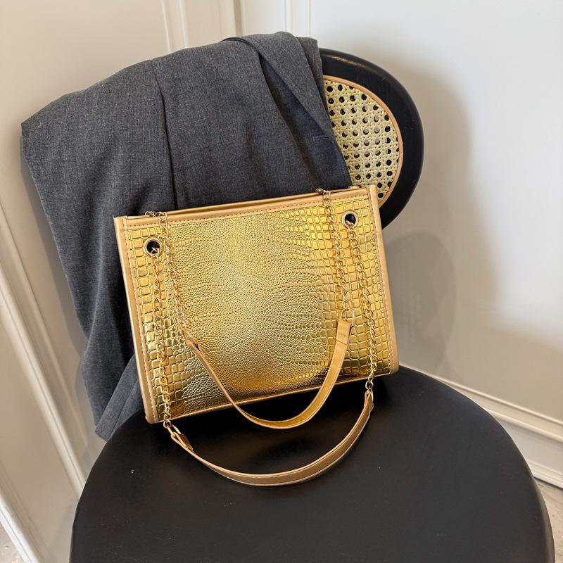 Texture popular new trend fashion casual chain solid color shoulder crossbody big bag women