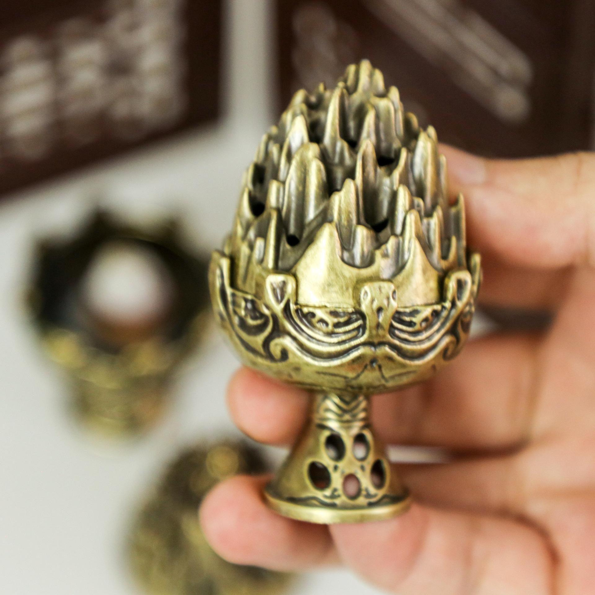 

Alloy Mini Boshan Incense Burner Chinese Ancient Home Indoor Decoration Sandalwood Stick Cense Holder Desk Ornaments Meditation 1pc-4x6.8cm
