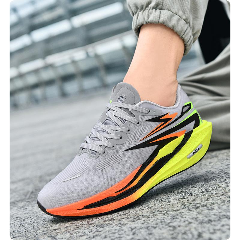 Slow shock sneakers breathable and comfortable daily jogging outdoor couple running shoes 35