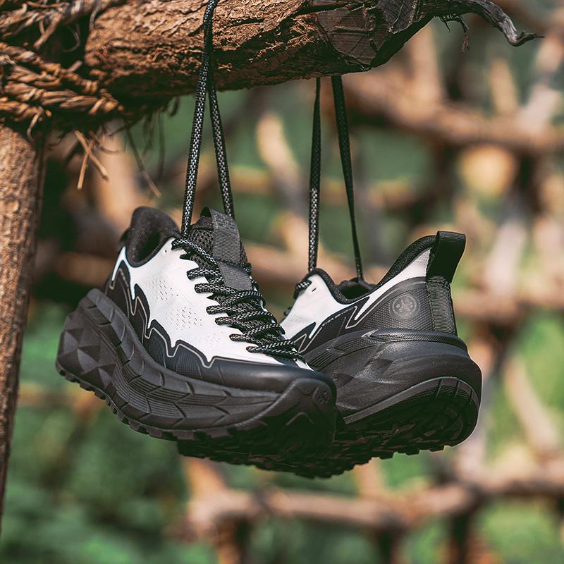 

Кроссовки для бега BMAI, дышащие черные марафонские мужские спортивные туфли, амортизирующие повседневные кроссовки для мужчин, легкие кроссовки для мужчин 43 белый