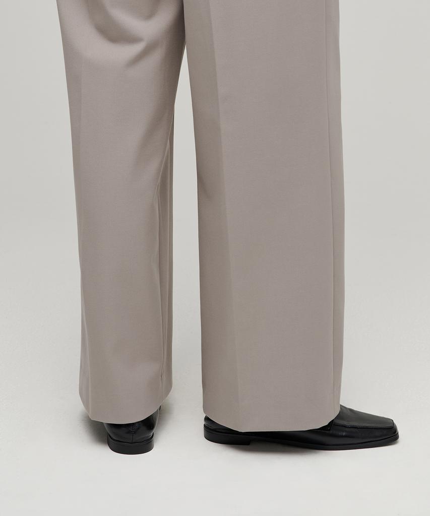 MUSINSA STANDARD WOMAN Women'S Heavyweight Fleece-Lined High-Waisted Wide Hidden Elastic Waist Slacks [Light Beige]
