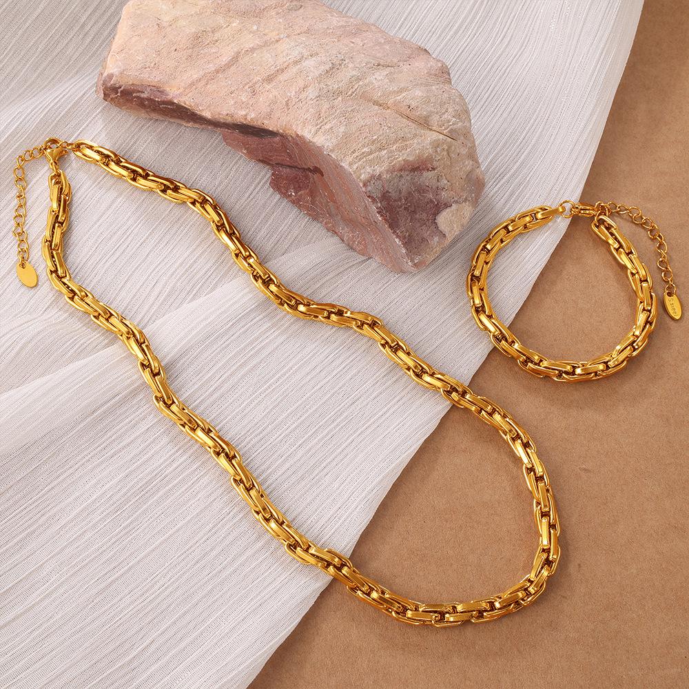 Gold & Silver Two-Tone Metal Chain Jewelry for Retro Style, Daily Wear & Dating