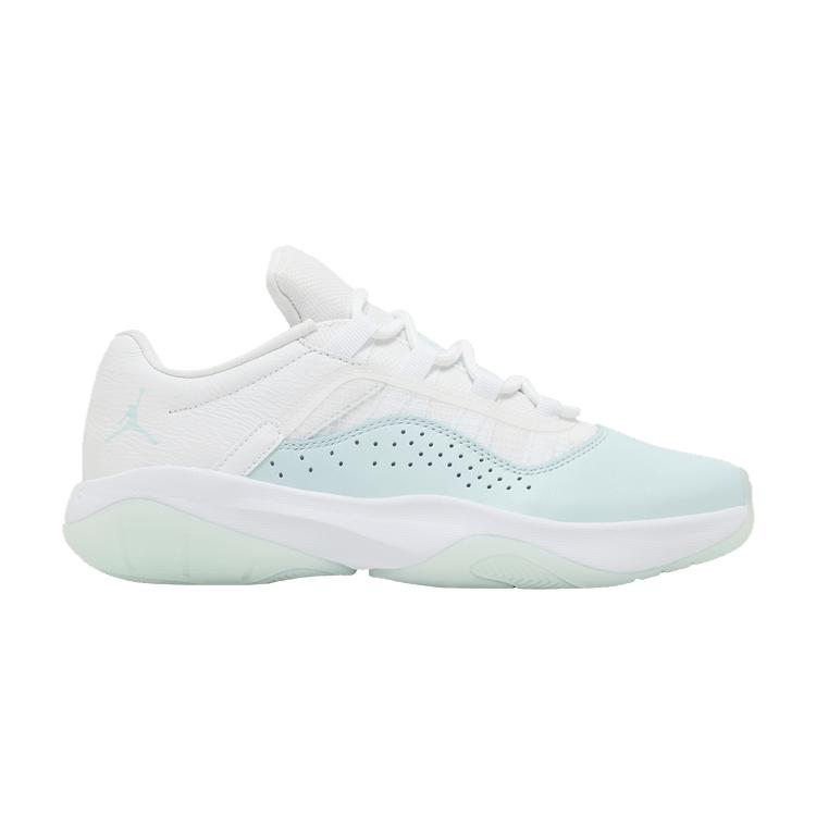 Jordan 11 CMFT Low Igloo (Women s) 35.5