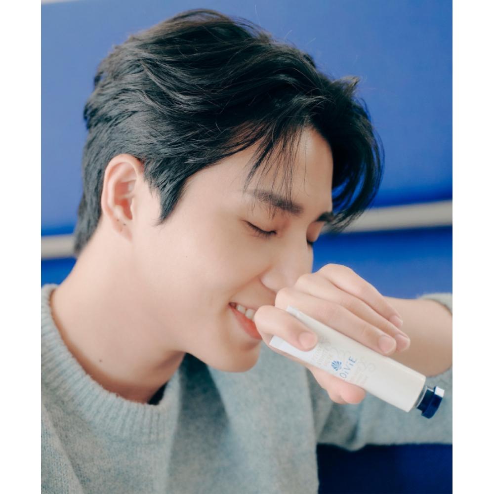 Loivie [young K picK] Lotus   Incense Perfumed Hand Cream FREE