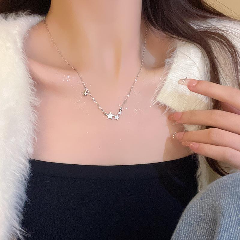 Light Luxury Niche Titanium Steel Necklace Women's Senior Design Sense Zircon Bow Clavicle Chain Neck Chain