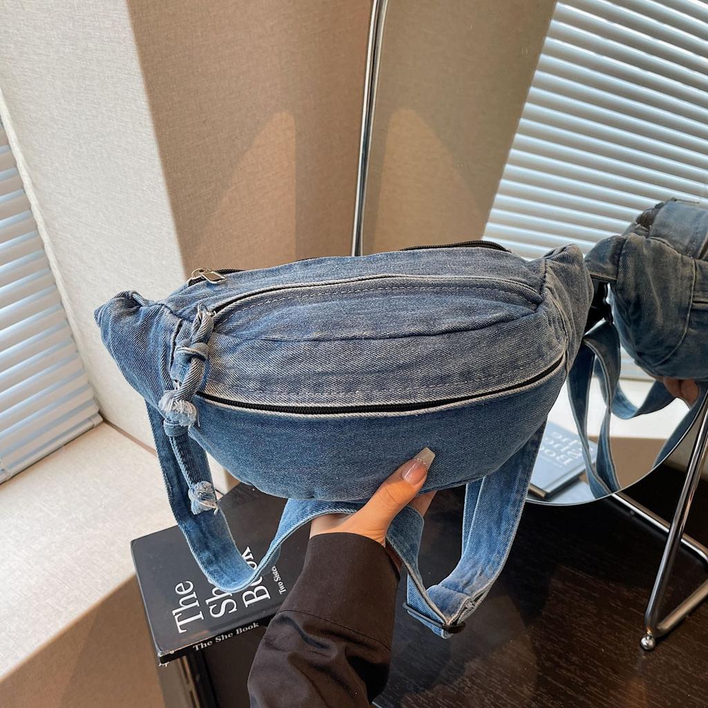 Denim bag women's large-capacity new summer niche messenger bag sports breast bag