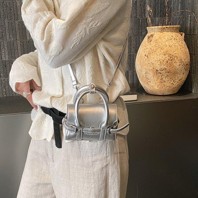 Spring and summer colors are good-looking, intellectual shoulder bag, magnetic buckle for women and women