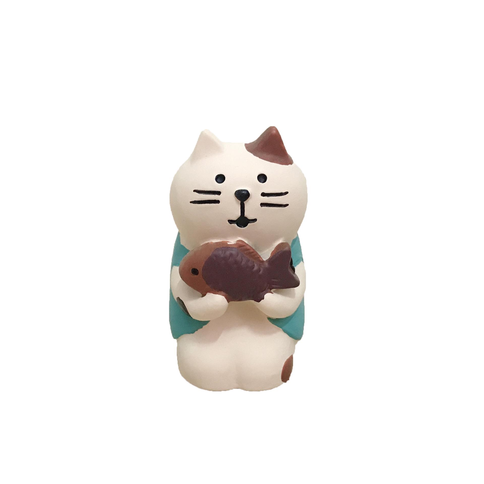 Creative Japanese Zakka: Spring Outing Hedgehog, Reading Cat, and Shiba Inu Resin Crafts & Ornaments
