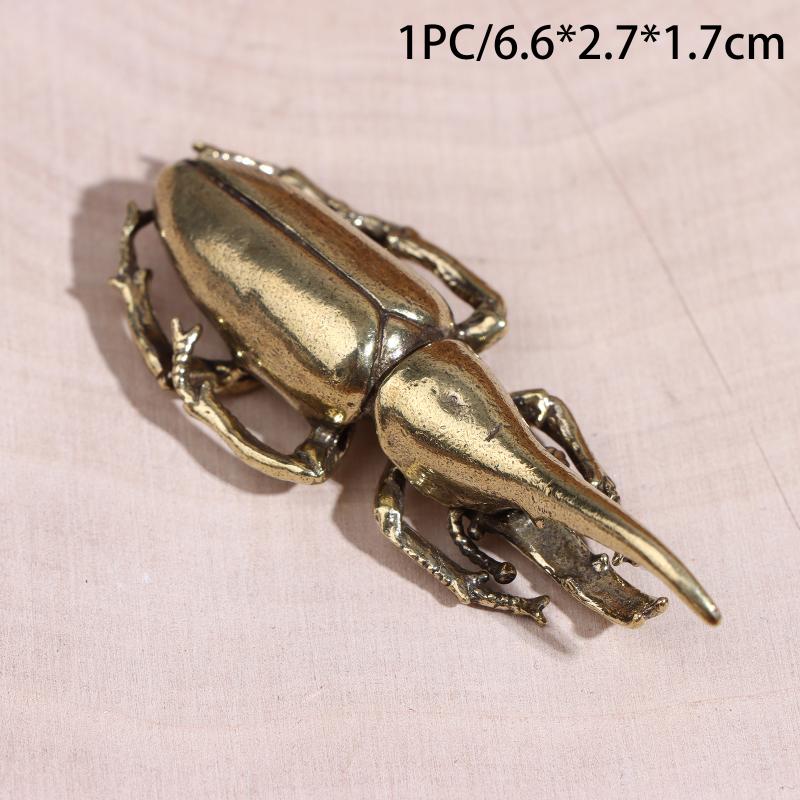 Vintage Brass Beetle Figurine Retro Creative Insect Craft Ornaments Metal Artistic Ornaments Office Home Desktop Decoration