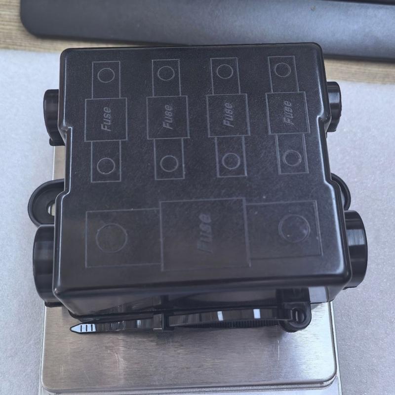 Caixa de Fusíveis Tipo Parafuso de Segurança 4+1 Vias Porta-Fusíveis de Distribuição de Energia para Circuitos Altos e Médios Fácil Instalação