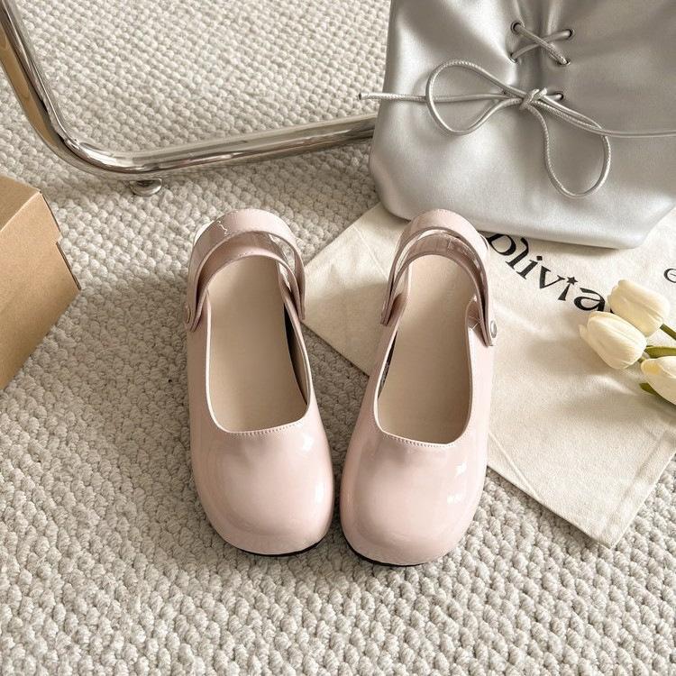 French sweet Mary Jane shoes for women's 2025 new models can be worn twice, and the inner height of the bag head slippers increases for small peo